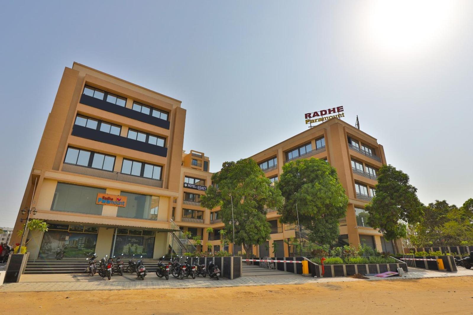 Hotel Legacy Ahmedabad Exterior foto